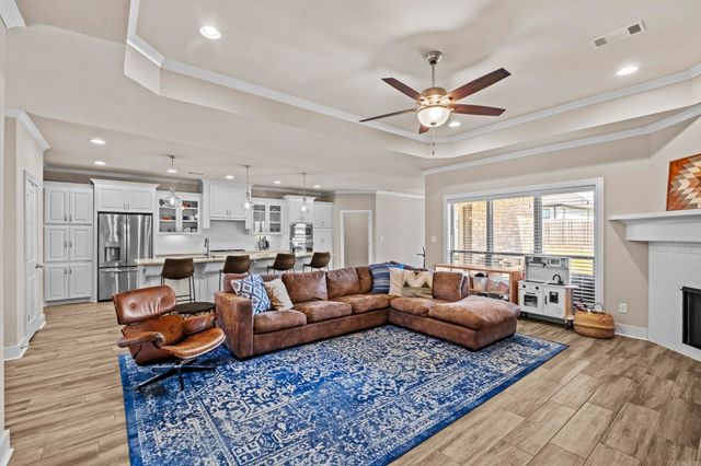 9508 Oak Forest Lane, Sherwood, AR 72120