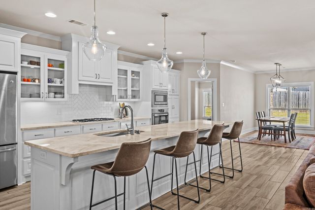 9508 Oak Forest Lane, Sherwood, AR 72120