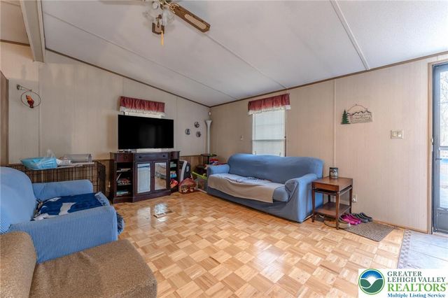 108 Fawn Terrace, White Haven, PA 18661