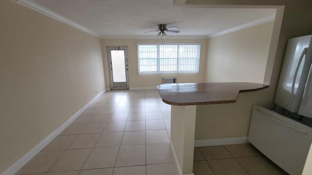 375 Camden P, West Palm Beach, FL 33417