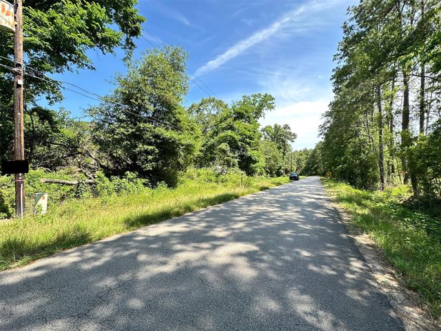 19381 Crystalwood Estates Drive, New Caney, TX 77357