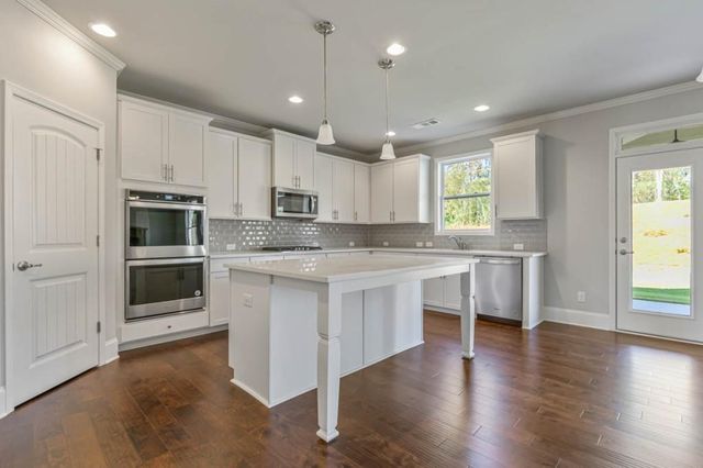 5010 Thalley Creek Drive, Cumming, GA 30040