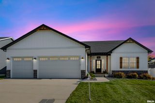 783 SWEET WOOD Lane, Blue Grass, IA 52726