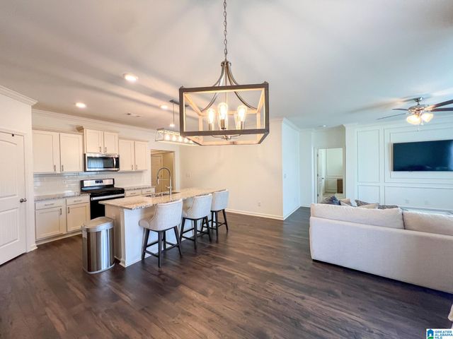 224 PARK CREST RUN, Chelsea, AL 35043