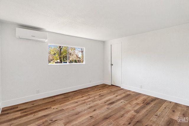 4610 Coronado W Street, Bakersfield, CA 93314