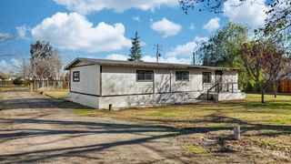 4610 Coronado W Street, Bakersfield, CA 93314