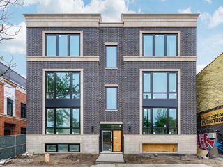 6911 N WESTERN Avenue 1N, Chicago, IL 60645