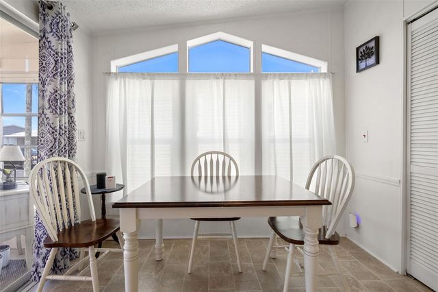 116 MOUNT ISLE AVENUE NE 116, St Petersburg, FL 33702