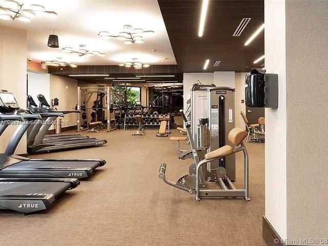 301 Altara Ave 527, Coral Gables, FL 33146