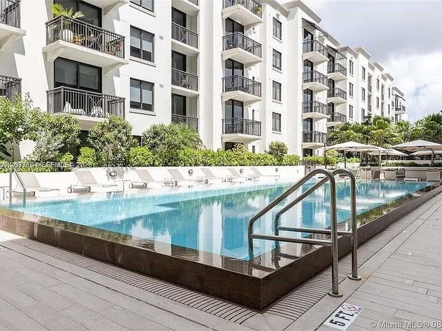 301 Altara Ave 527, Coral Gables, FL 33146