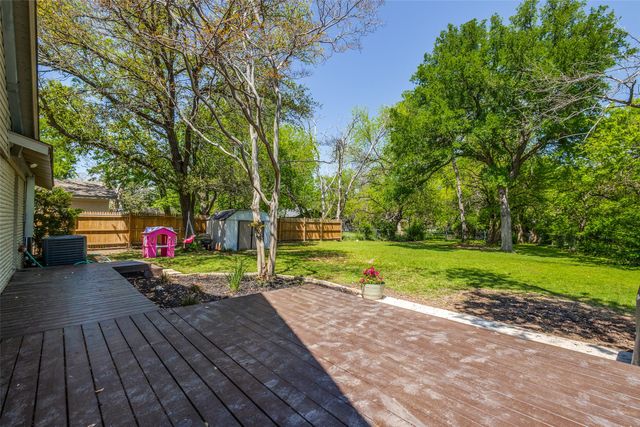 1223 E Windsor Drive, Denton, TX 76209