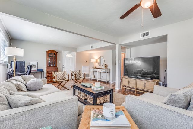 1223 E Windsor Drive, Denton, TX 76209