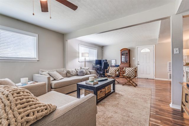 1223 E Windsor Drive, Denton, TX 76209