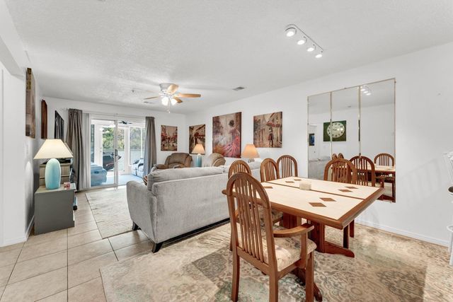 2529 State Highway 176 B2, Rockaway Beach, MO 65740