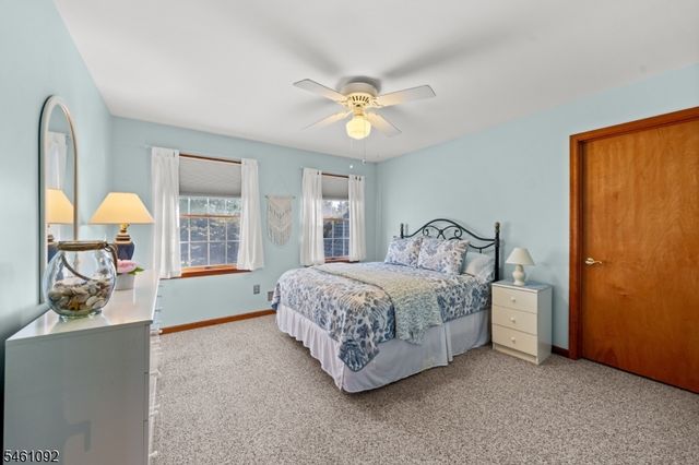 23 Milburn Dr, Hillsborough Twp., NJ 08844