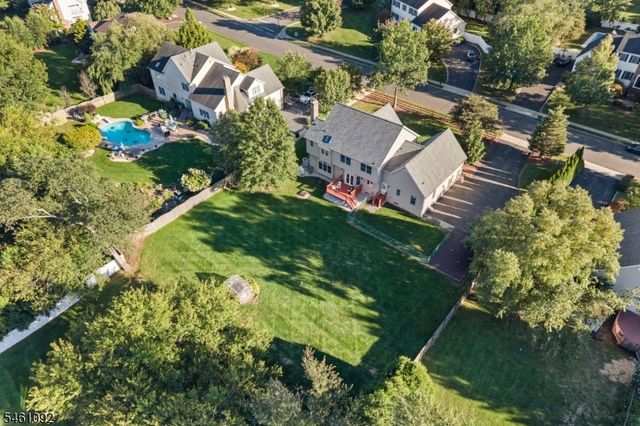 23 Milburn Dr, Hillsborough Twp., NJ 08844