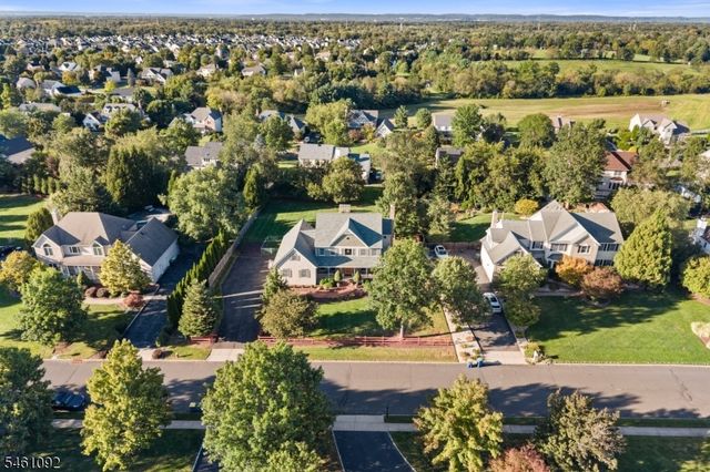 23 Milburn Dr, Hillsborough Twp., NJ 08844