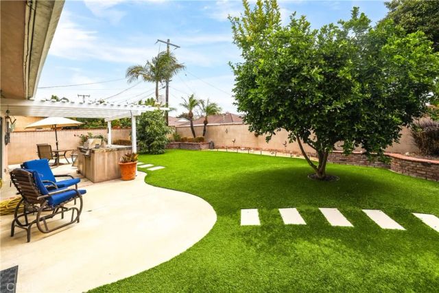 14622 Zane, Huntington Beach, CA 92647