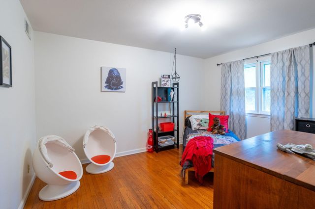 2713 SQUIRE CIR, Columbia, MO 65202