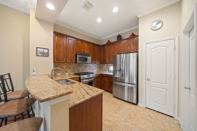 15754 Quorum Drive 13, Addison, TX 75001