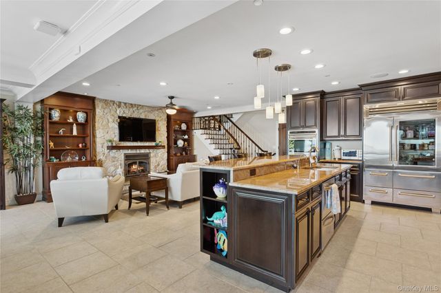 821 W Park Avenue, Long Beach, NY 11561