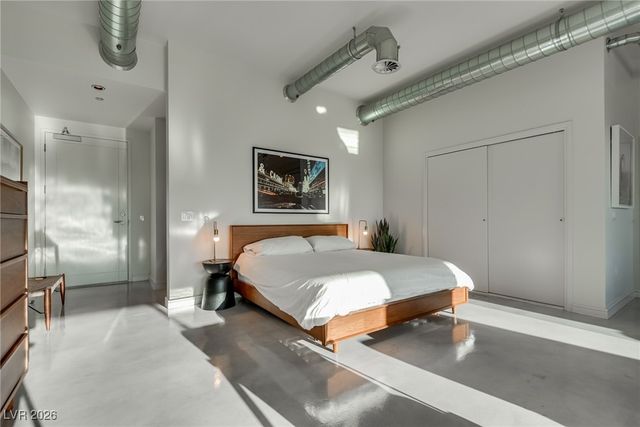 200 Hoover Avenue 1502, Las Vegas, NV 89101