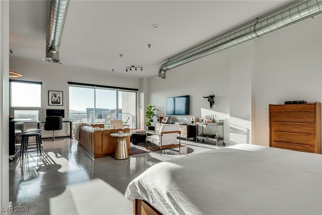 200 Hoover Avenue 1502, Las Vegas, NV 89101