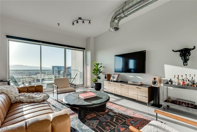 200 Hoover Avenue 1502, Las Vegas, NV 89101