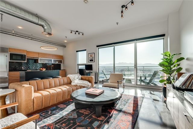 200 Hoover Avenue 1502, Las Vegas, NV 89101