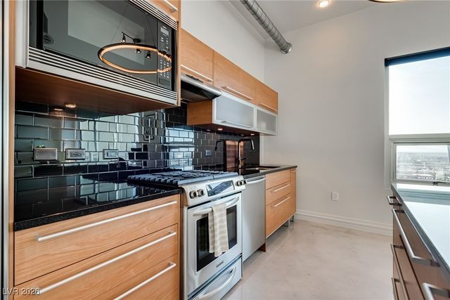 200 Hoover Avenue 1502, Las Vegas, NV 89101