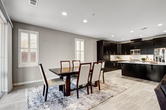 8609 Arcos Way, Elk Grove, CA 95757
