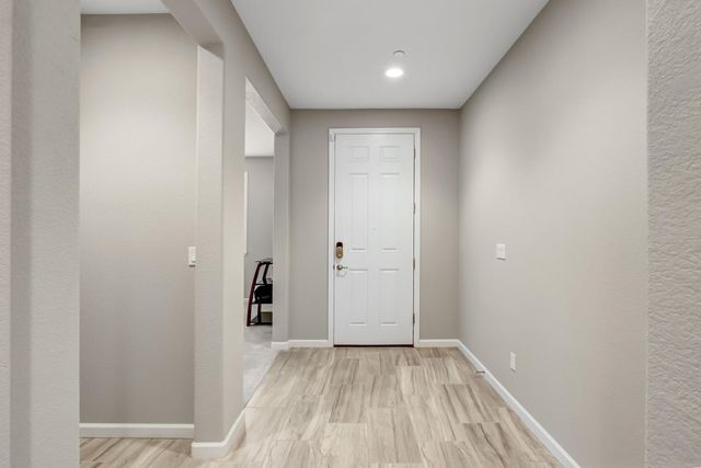 8609 Arcos Way, Elk Grove, CA 95757