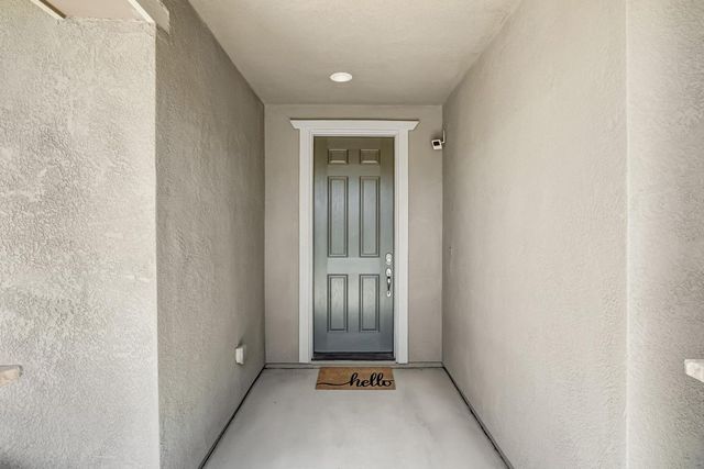 8609 Arcos Way, Elk Grove, CA 95757