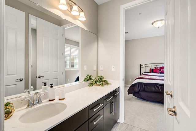 8609 Arcos Way, Elk Grove, CA 95757