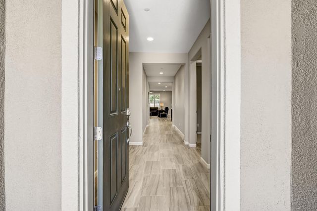 8609 Arcos Way, Elk Grove, CA 95757