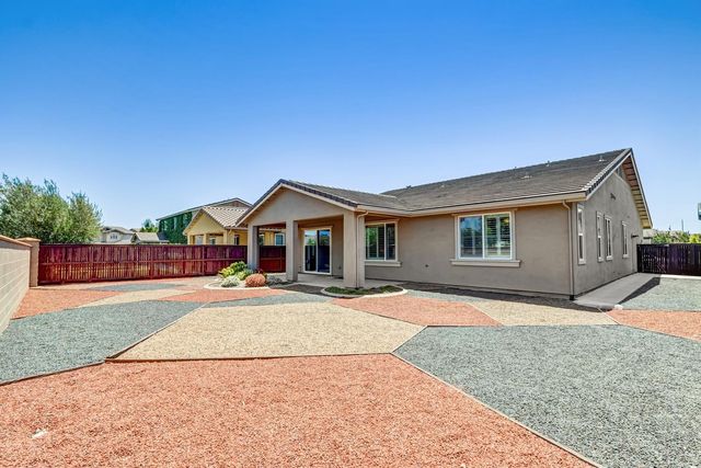 8609 Arcos Way, Elk Grove, CA 95757