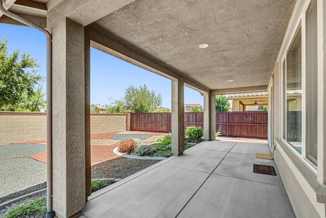 8609 Arcos Way, Elk Grove, CA 95757
