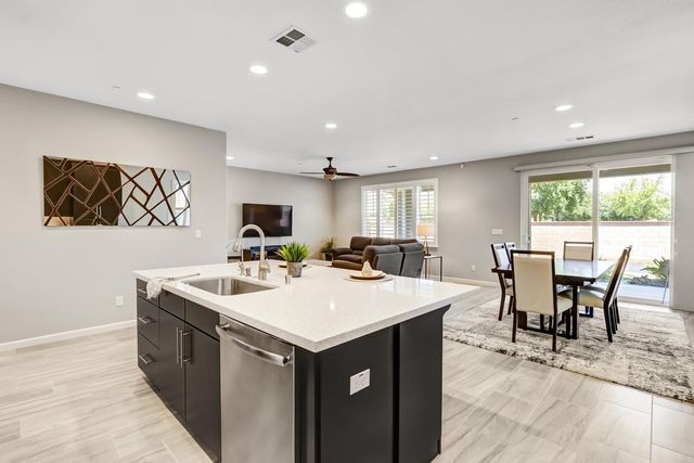8609 Arcos Way, Elk Grove, CA 95757