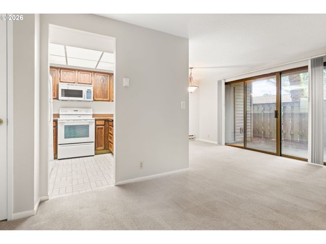 14720 Sw GRAYLING Ln, Beaverton, OR 97007