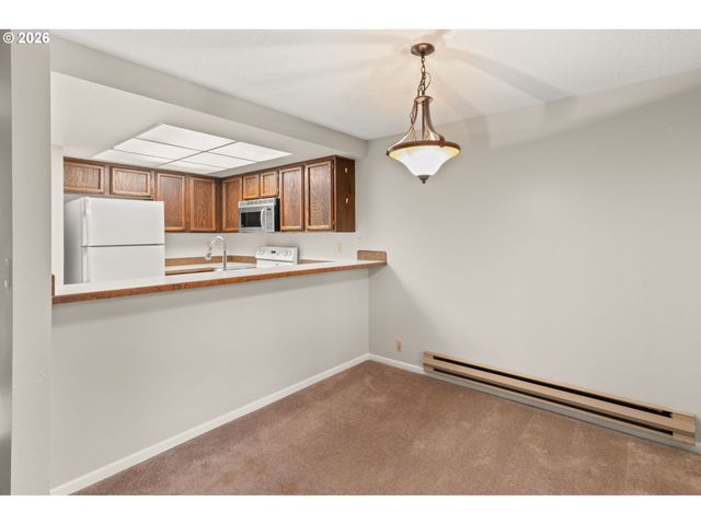 14720 Sw GRAYLING Ln, Beaverton, OR 97007