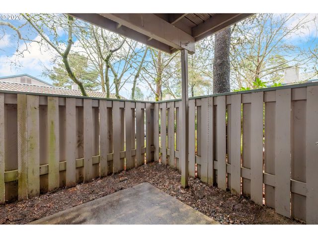 14720 Sw GRAYLING Ln, Beaverton, OR 97007