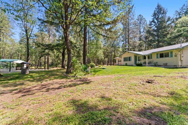 580 Portland Avenue, Grants Pass, OR 97526