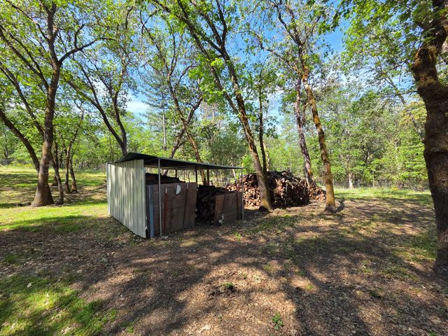 580 Portland Avenue, Grants Pass, OR 97526