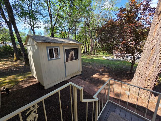580 Portland Avenue, Grants Pass, OR 97526