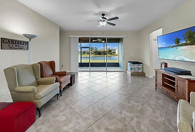 2415 CUMBERLAND CLIFF DRIVE, Ruskin, FL 33570