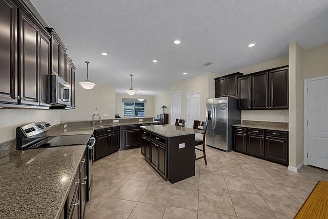 2415 CUMBERLAND CLIFF DRIVE, Ruskin, FL 33570