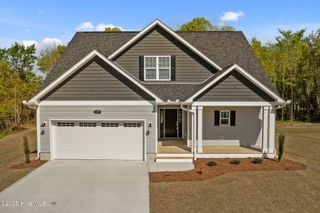 207 Sandbar Court, Newport, NC 28570