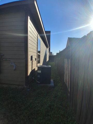 1107 Galloway Avenue, Dallas, TX 75216