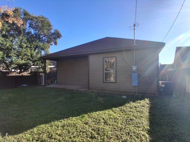 1107 Galloway Avenue, Dallas, TX 75216