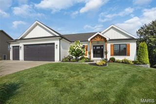 2429 Fiddlers Close Road 106 STB, Washington, MO 63090